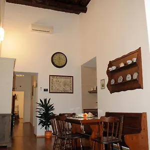 Frühstückspension Pietrasanta Lt
