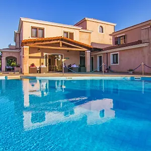 Hotel La Perla Àrbatax